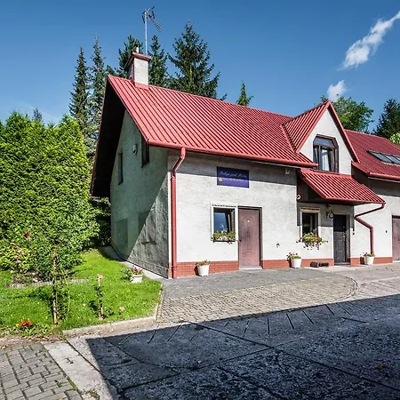 Dom Pod Roza Гостевой дом Жонска