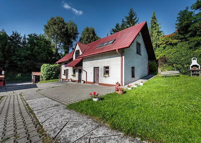 Dom Pod Roza בית הארחה *